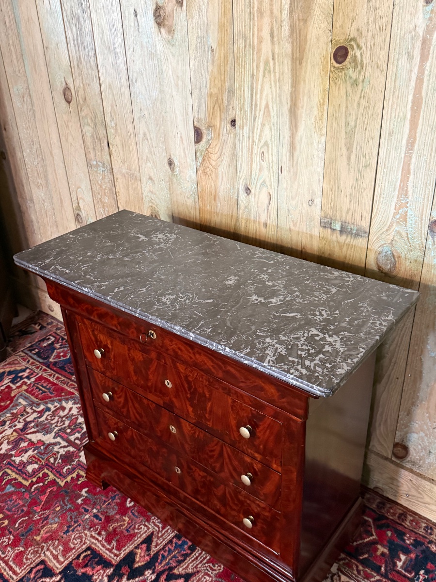 Petite commode d' époque LOUIS PHILIPPE en acajou. -photo-3