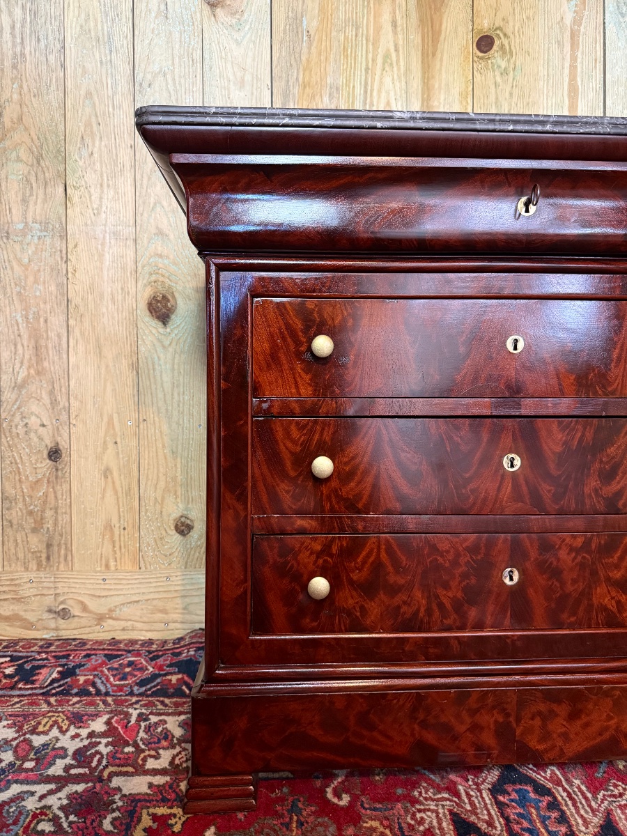 Petite commode d' époque LOUIS PHILIPPE en acajou. -photo-5