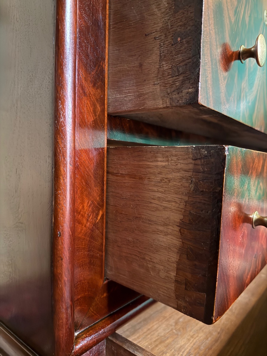 Petite commode d' époque LOUIS PHILIPPE en acajou. -photo-7