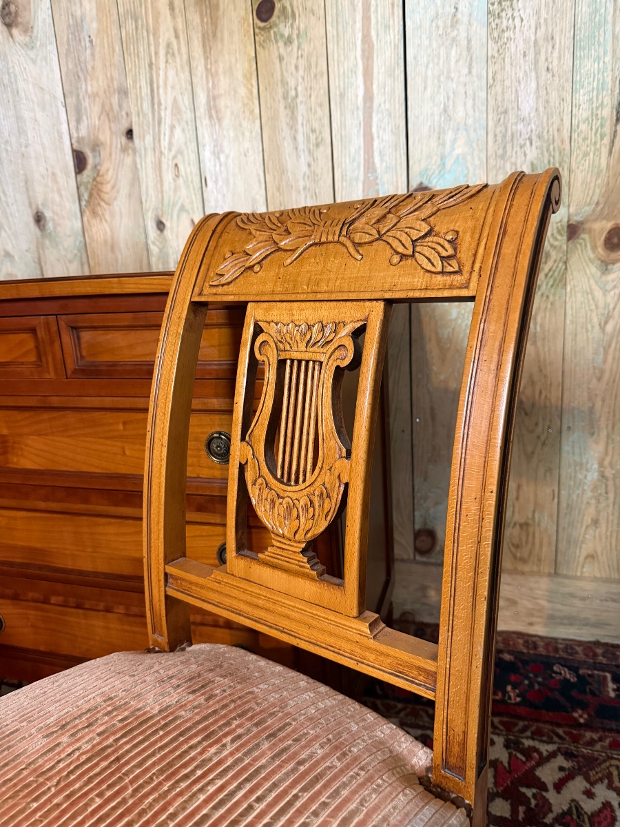 Pair Of Directoire-style Chairs With Lyre-shaped Backs -photo-4