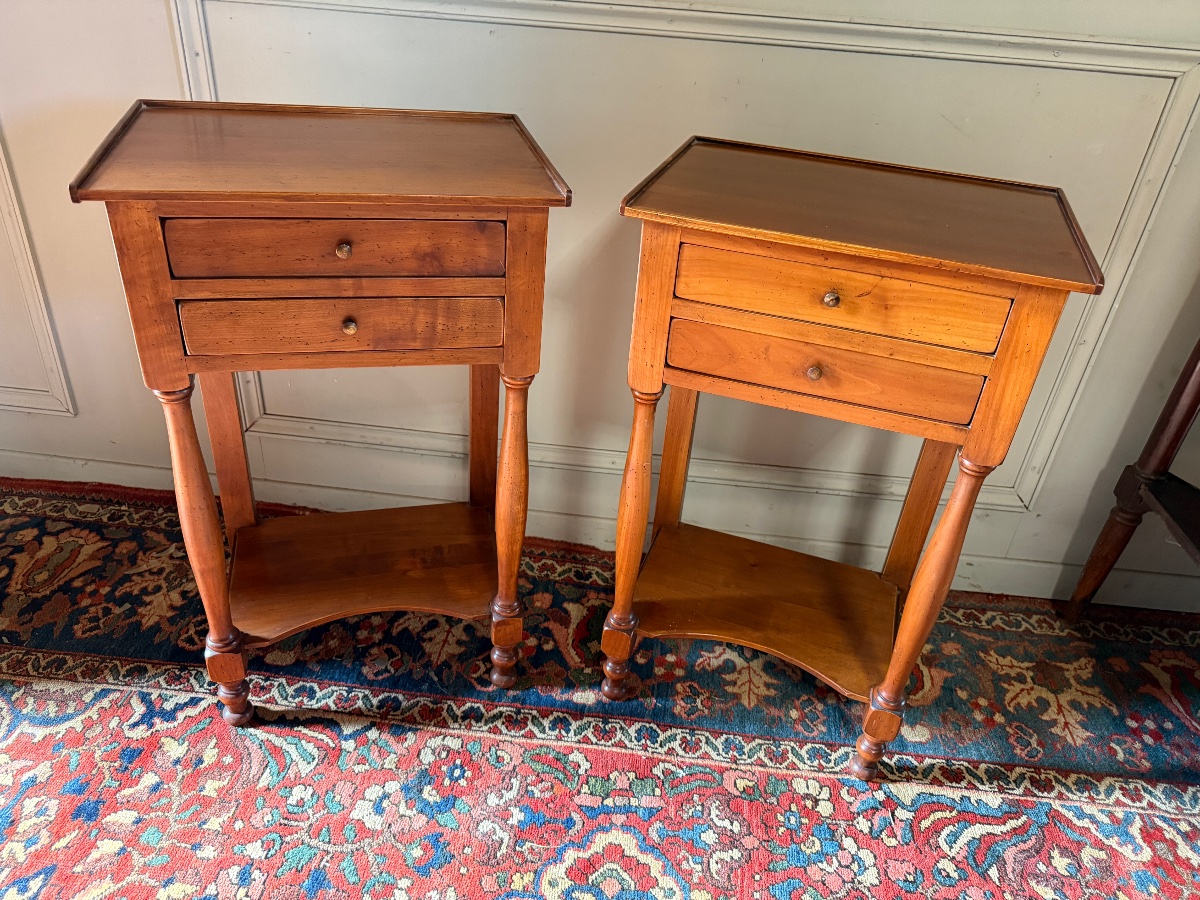 Paire de chevets ou tables chiffonnières en bois naturel. -photo-3