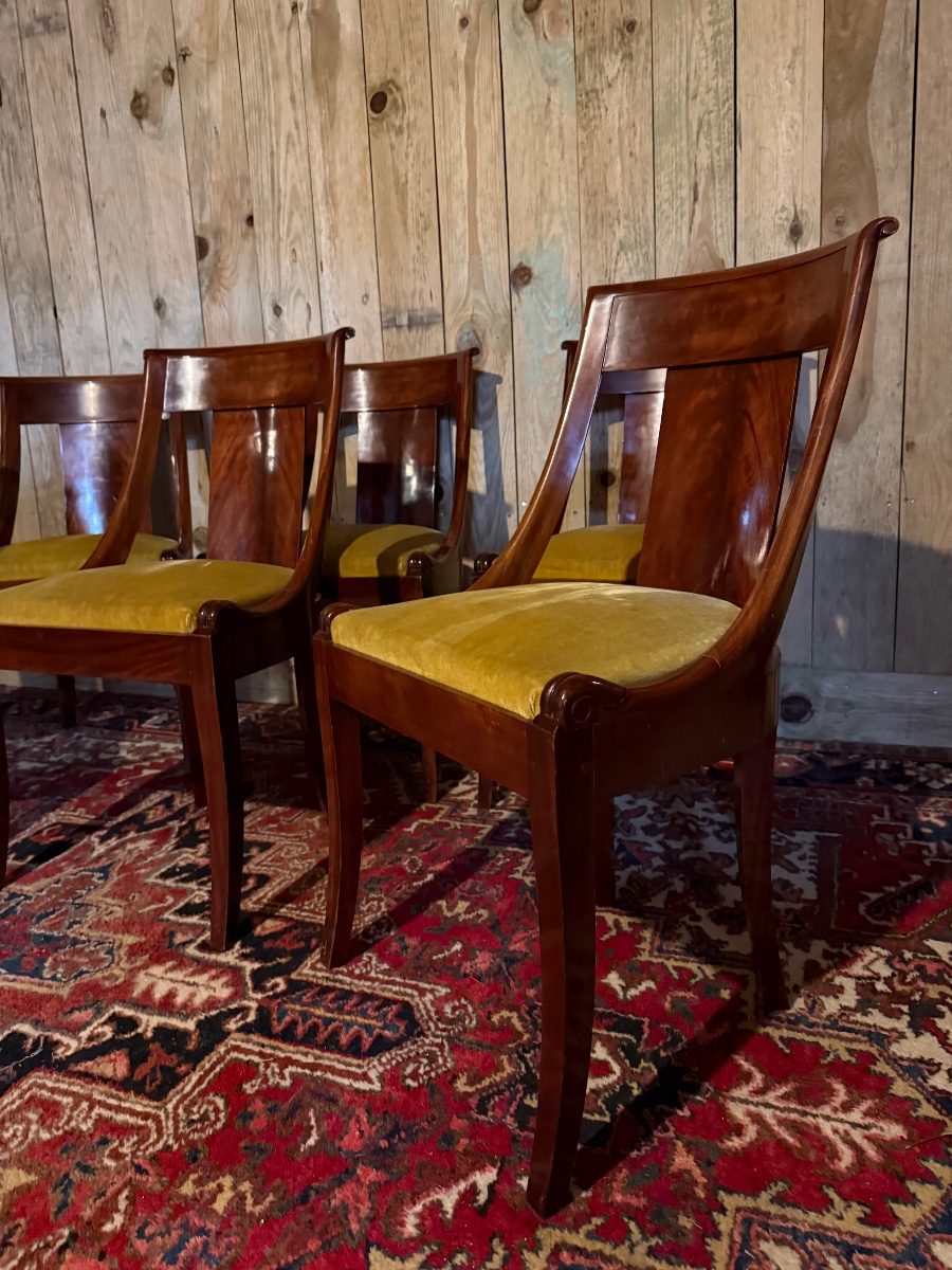 A Set Of Six Empire-style Mahogany Gondola Chairs. -photo-2