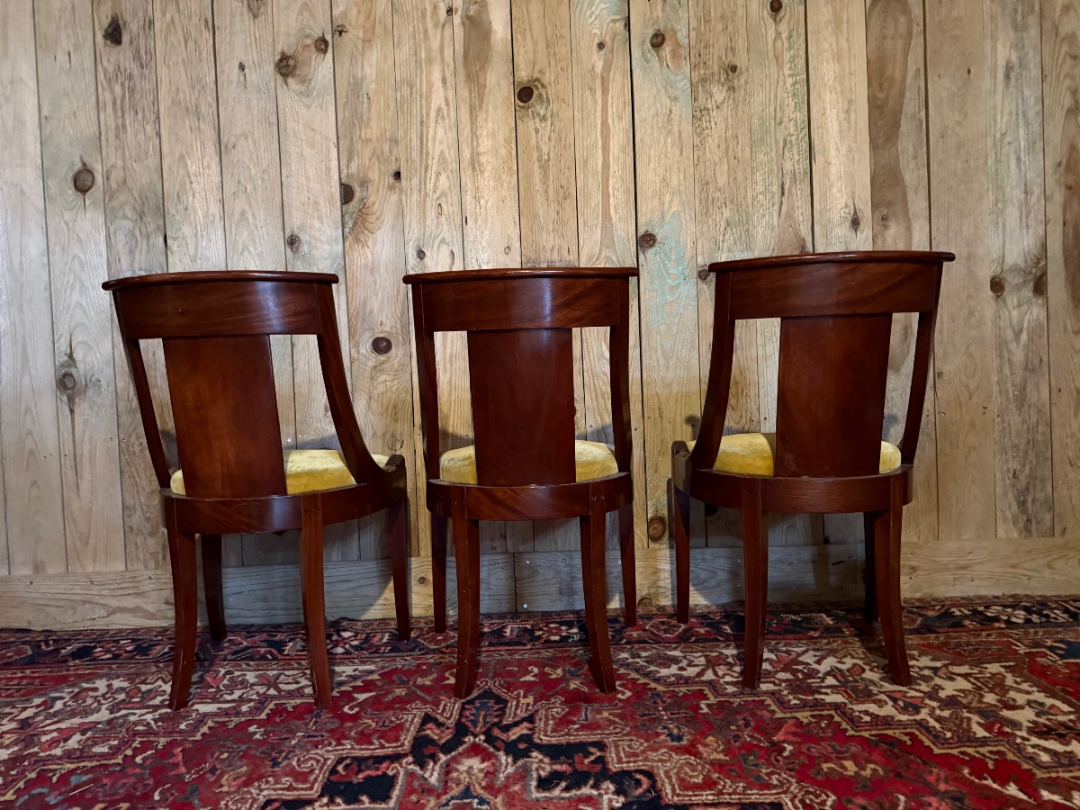 A Set Of Six Empire-style Mahogany Gondola Chairs. -photo-3