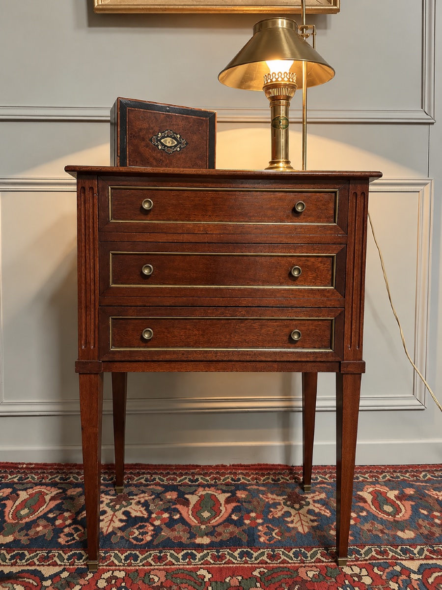 Small Louis XVI-style Chest Of Drawers From The 20th Century -photo-1