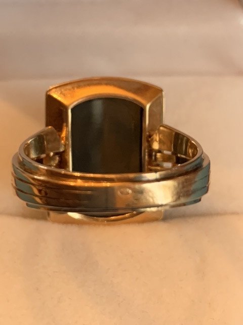 Ring Adorned With An Intaglio On Hematite.-photo-2