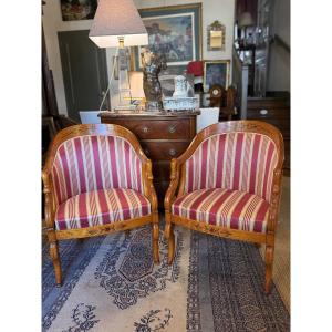 Paires de fauteuils gondoles de style Charles X.  