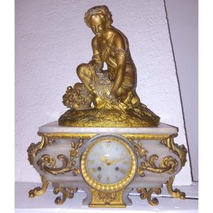 Pendule Bronze Doré Signé Marchand , Schoenewerk Et Picard 