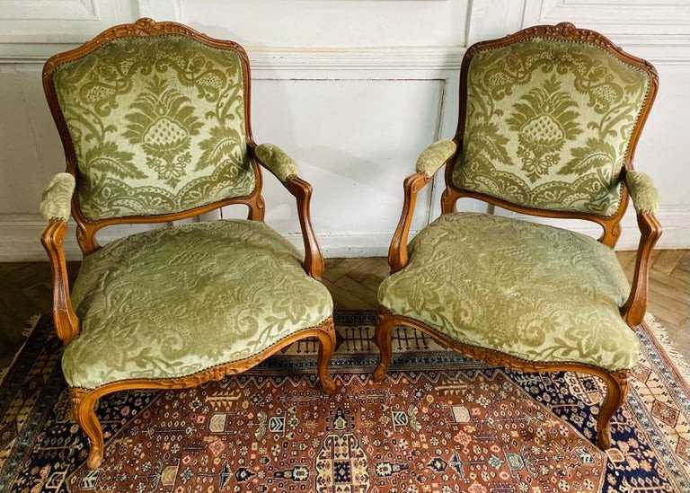 Pair Of Queen Cabriolet Armchairs - Louis XV Style - Green Velvet Tapestry - 19th-photo-3