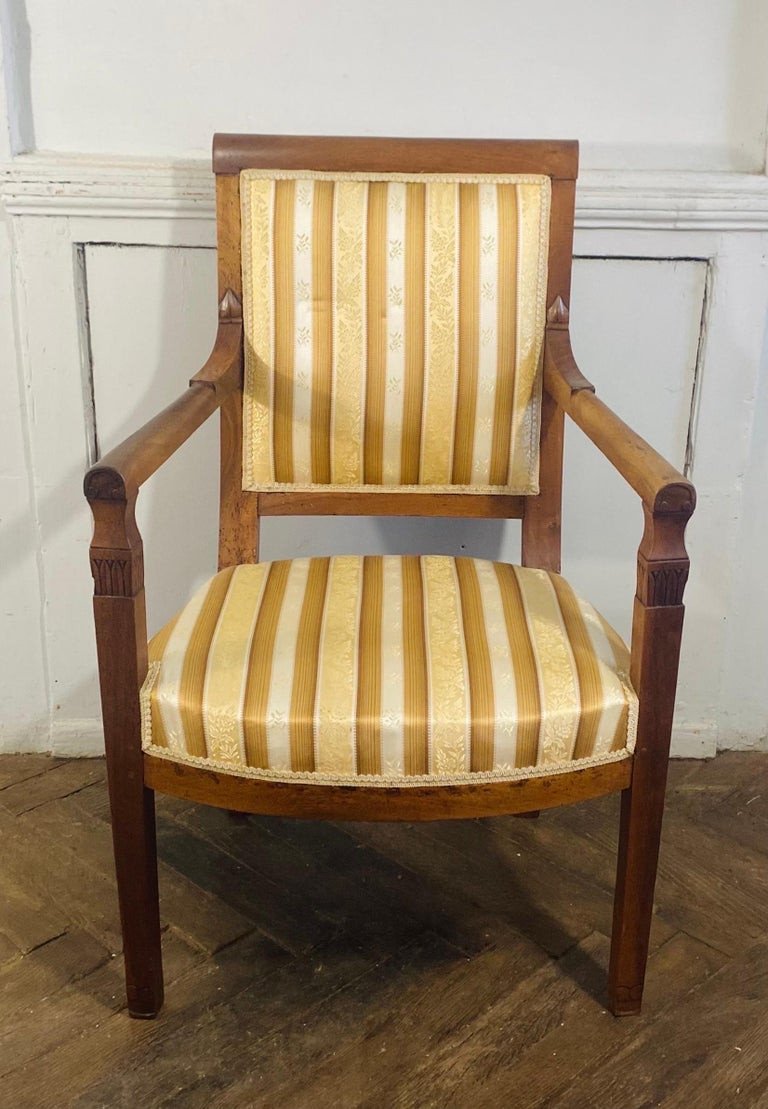 Directoire Armchair In Beech - Gold & White Tapestry - France 19th-photo-3