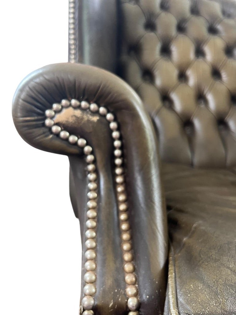 Fauteuil à Oreilles Chesterfield En Cuir Vert Marron – Angleterre-photo-6