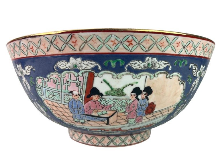 Large Enameled Porcelain Bowl Famille Rose Palace Scene – China-photo-2