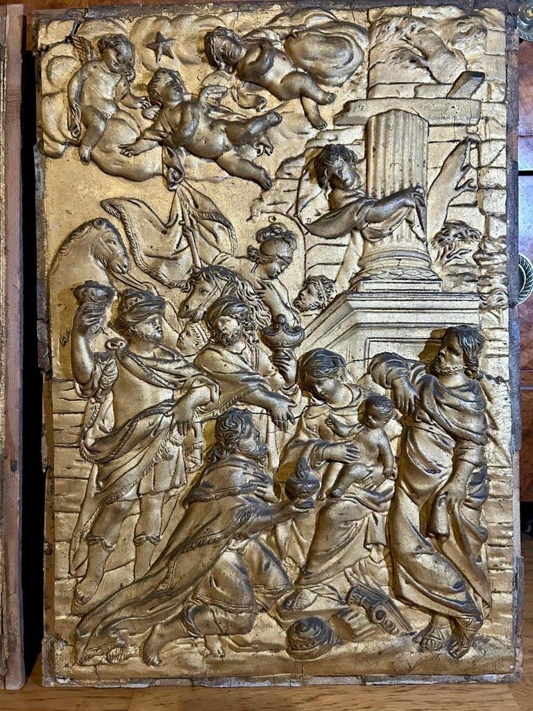 Paire de panneaux baroques du XVIIIe, moulures en stuc doré fixées sur des panneaux de bois-photo-6