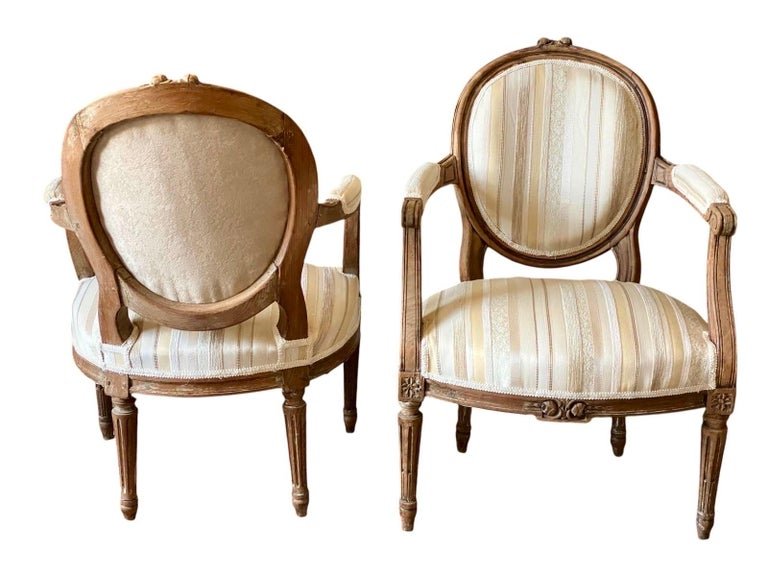 Paire de fauteuils cabriolets médaillons d'époque Louis XVI - XVIIIe - France-photo-4