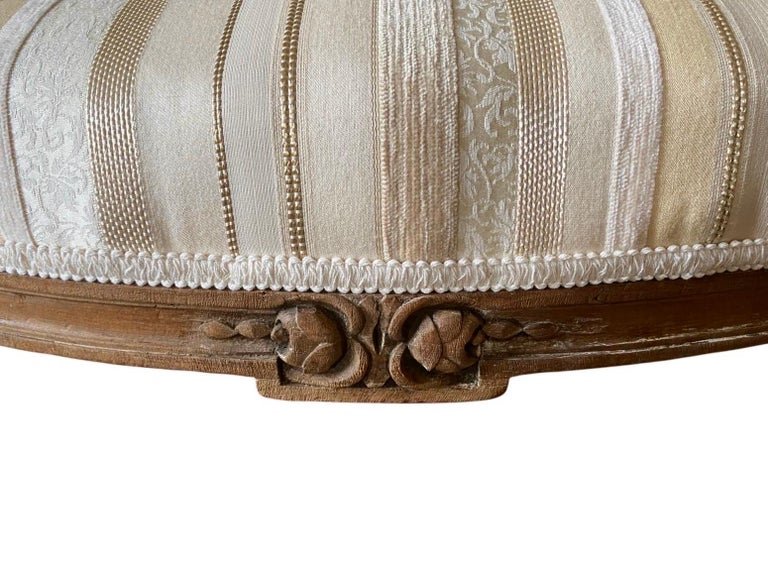 Paire de fauteuils cabriolets médaillons d'époque Louis XVI - XVIIIe - France-photo-1