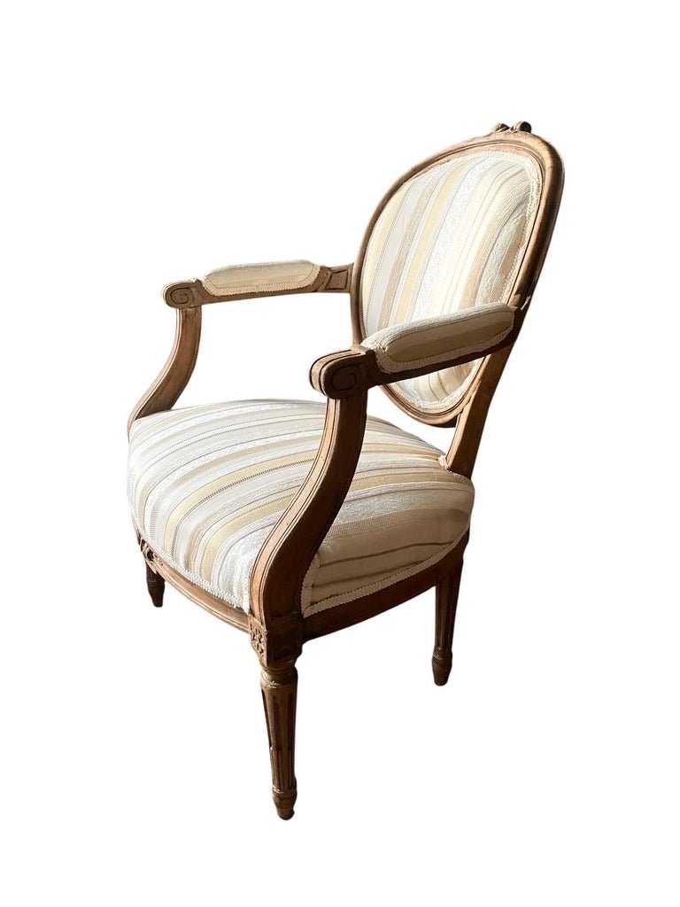 Paire de fauteuils cabriolets médaillons d'époque Louis XVI - XVIIIe - France-photo-5