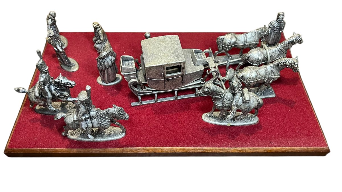 Napoleon's Soldiers Retreating From Russia-photo-6