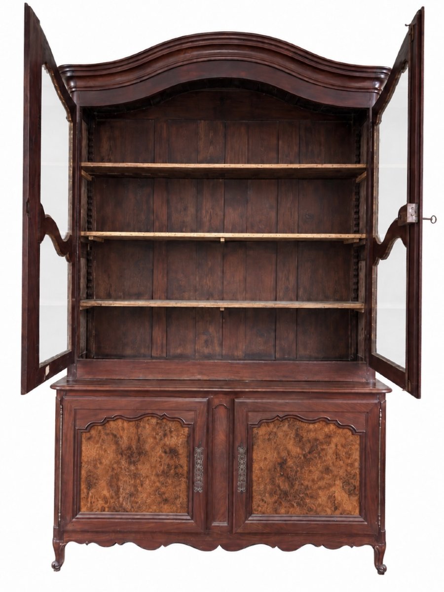 Important 18th Century French Louis XV Mahogany And Burr Walnut Port Cabinet-photo-2