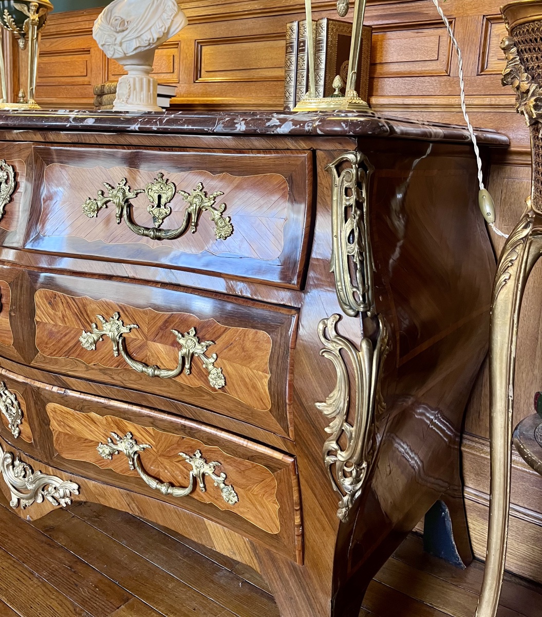 Louis XV-era Tomb-style Chest Of Drawers - 18th Century -photo-3