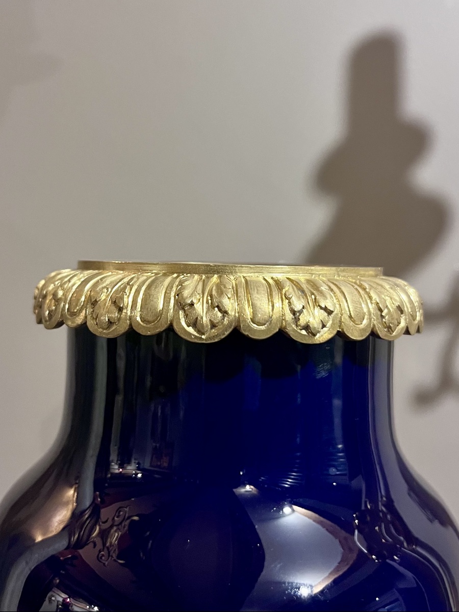 Paire De Vases En Porcelaine Bleue - XIXÈME Siècle -photo-2