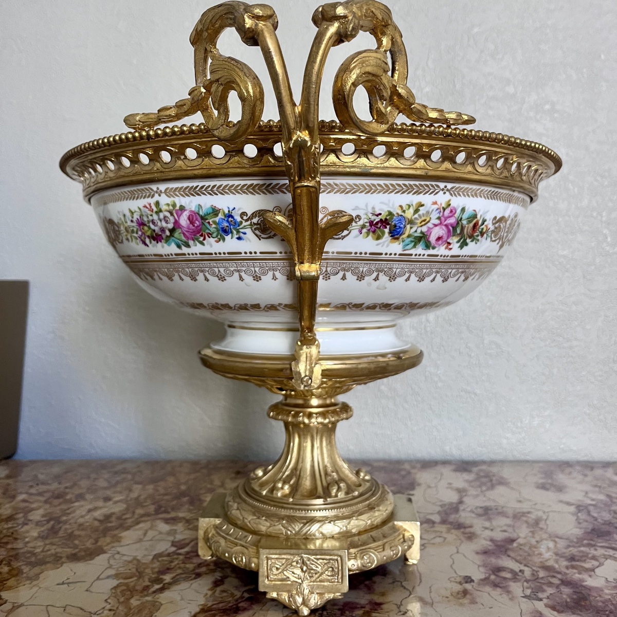 Coupe Porcelaine De Sèvres - Château de Neuilly XIXème -photo-2