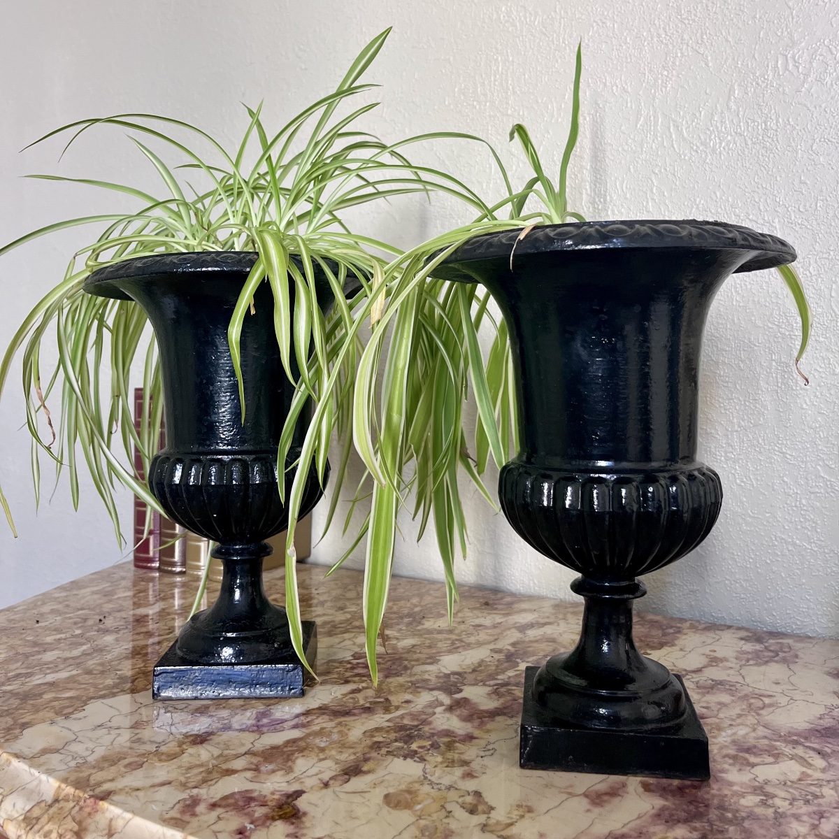 Pair Of Medici Cast-iron Vases - 20th Century -photo-2