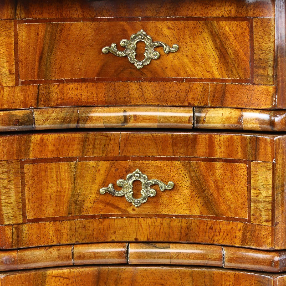 German Saxonian Baroque Style Miniature Walnut Veneer  Chest Of Drawers Or Commode-photo-5
