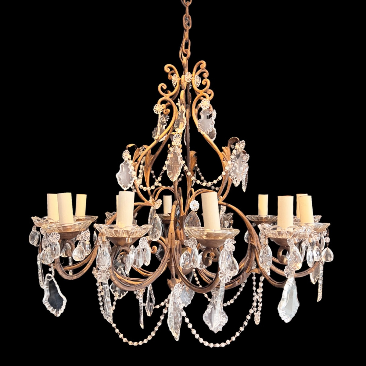 Large French Decorative Chandelier From The 1920s With Twelve Arms