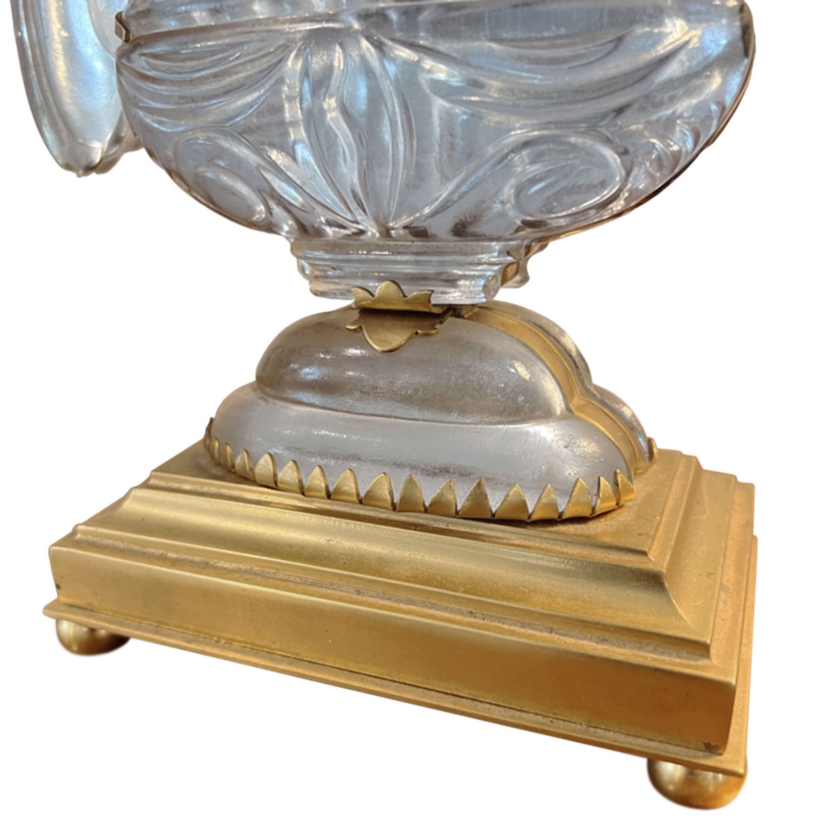 Table Lamp Maison Bagues With Parrot And Urn-photo-2