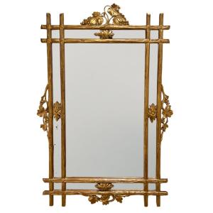 19th Century French Giltwood Mirror With Vines And Grapes