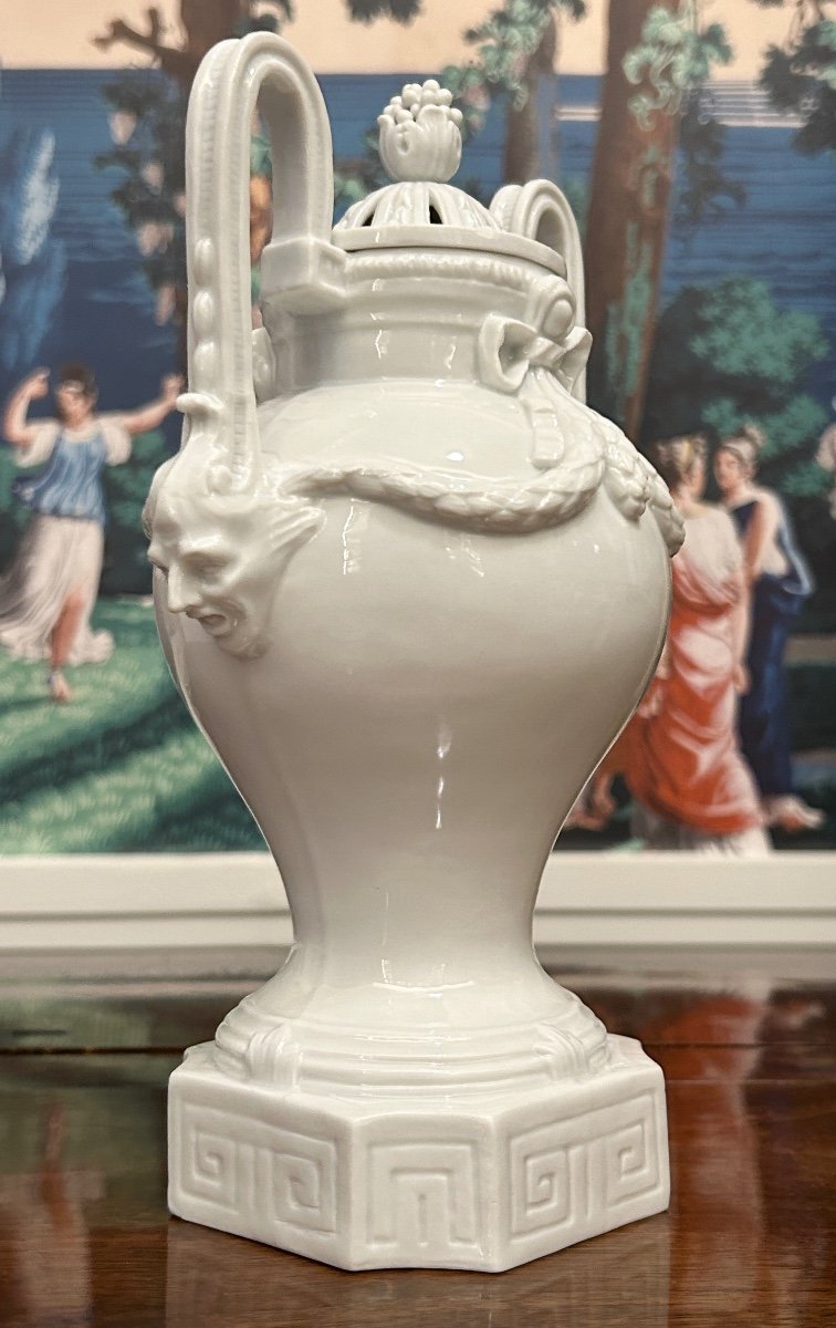 Meissen – Porcelain Incense Burner Vase, 18th Century-photo-2