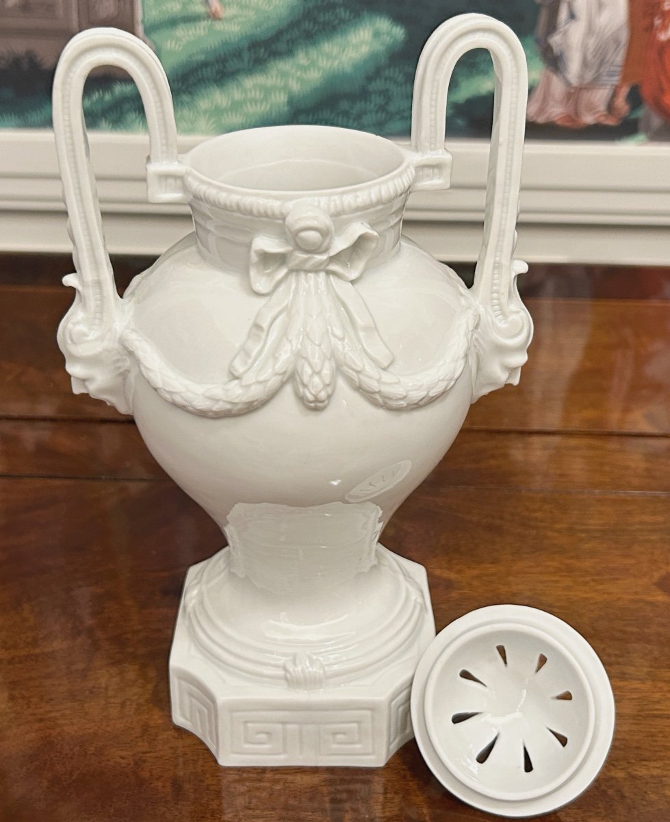 Meissen – Porcelain Incense Burner Vase, 18th Century-photo-4