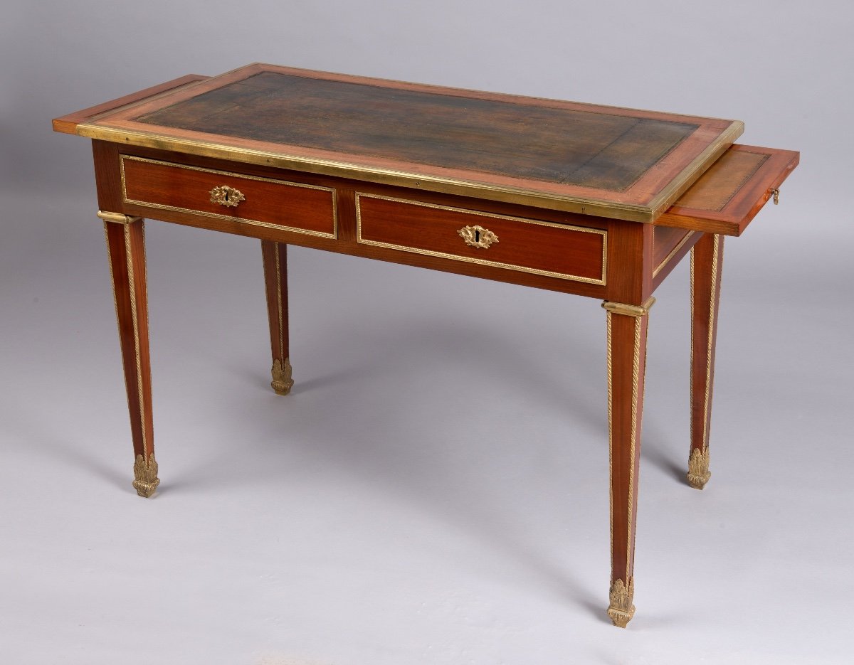 Louis XVI Style Desk In Amaranth And Satin Veneer, Early 19th Century