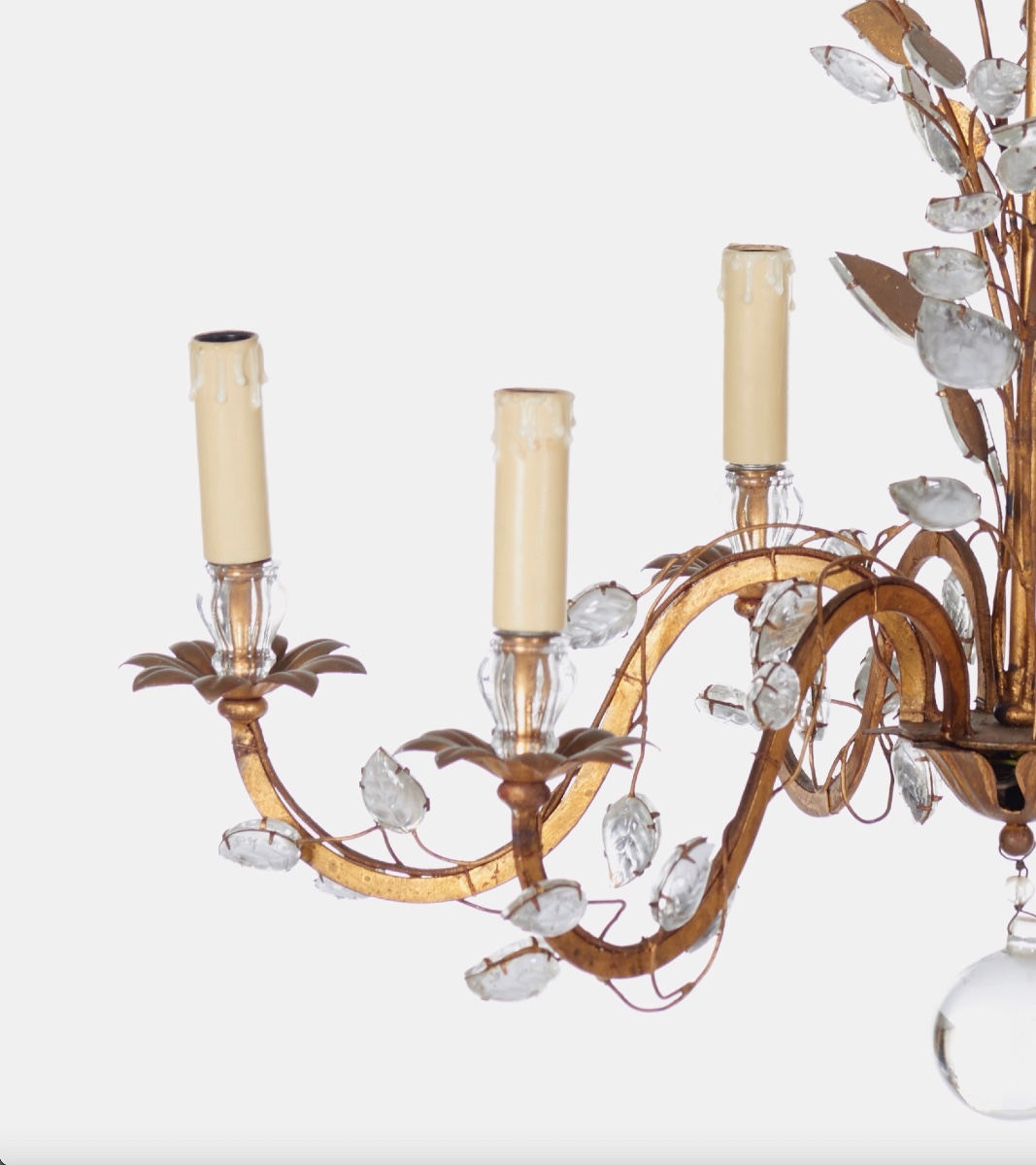 Maison BAGUÈS – Lustre en fer forgé doré et cristal à 6 feux-photo-2