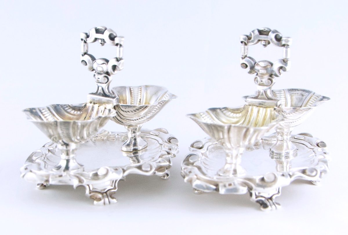 Paris Circa 1840 – Pair Of Solid Silver Salt Cellars By J.-f. Veyrat, Louis-philippe Period