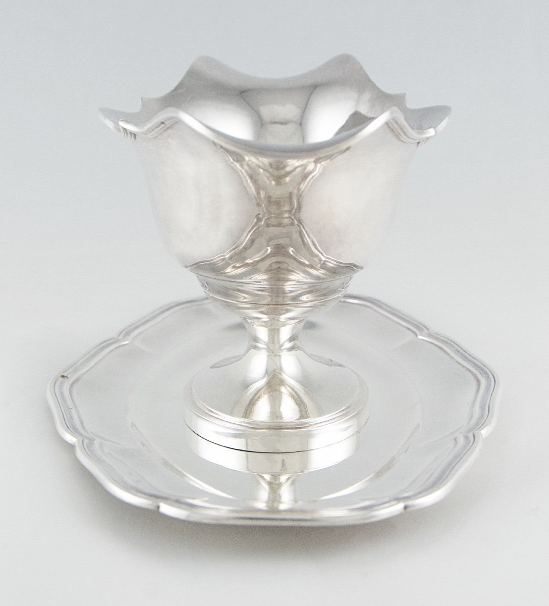 Saucière en argent massif par le maître-orfèvre Louis COIGNET, Paris-photo-3