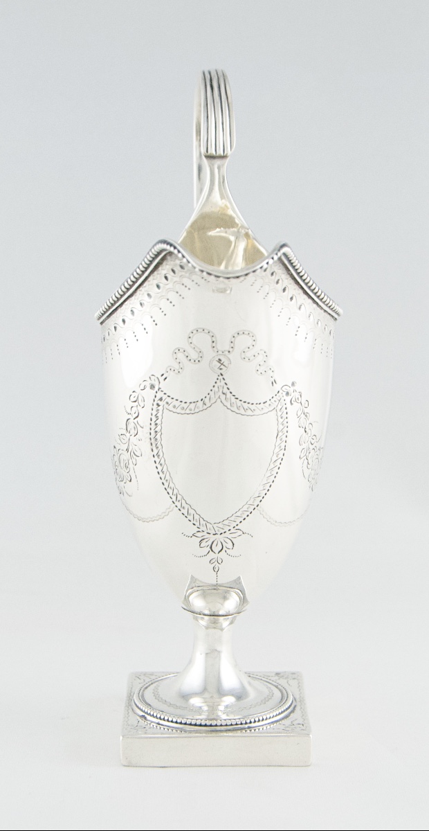 Londres 1785 – Petite aiguière en argent sterling par Hester BATEMAN-photo-3