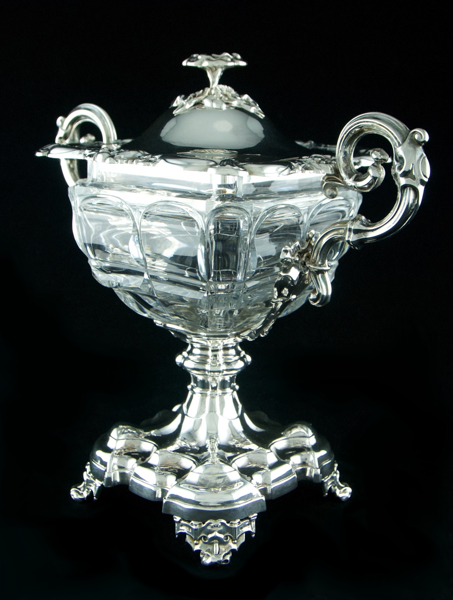 Silver And Crystal Mechanical Sweetmeat Dish With Camellia By Debain, Louis-philippe Period-photo-1