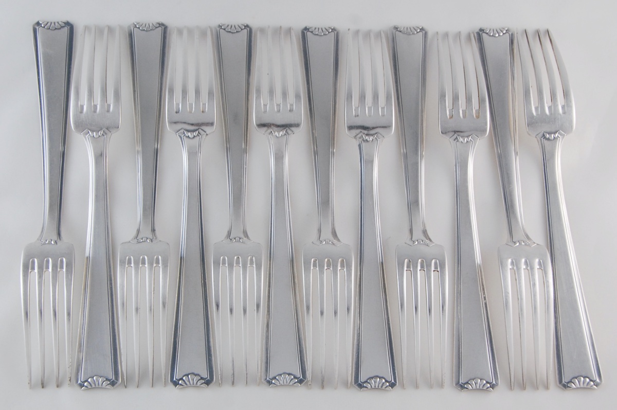 Ercuis à Paris - Art Deco Silver-plated 69-piece 12-person Household Set, Cambodia-photo-4