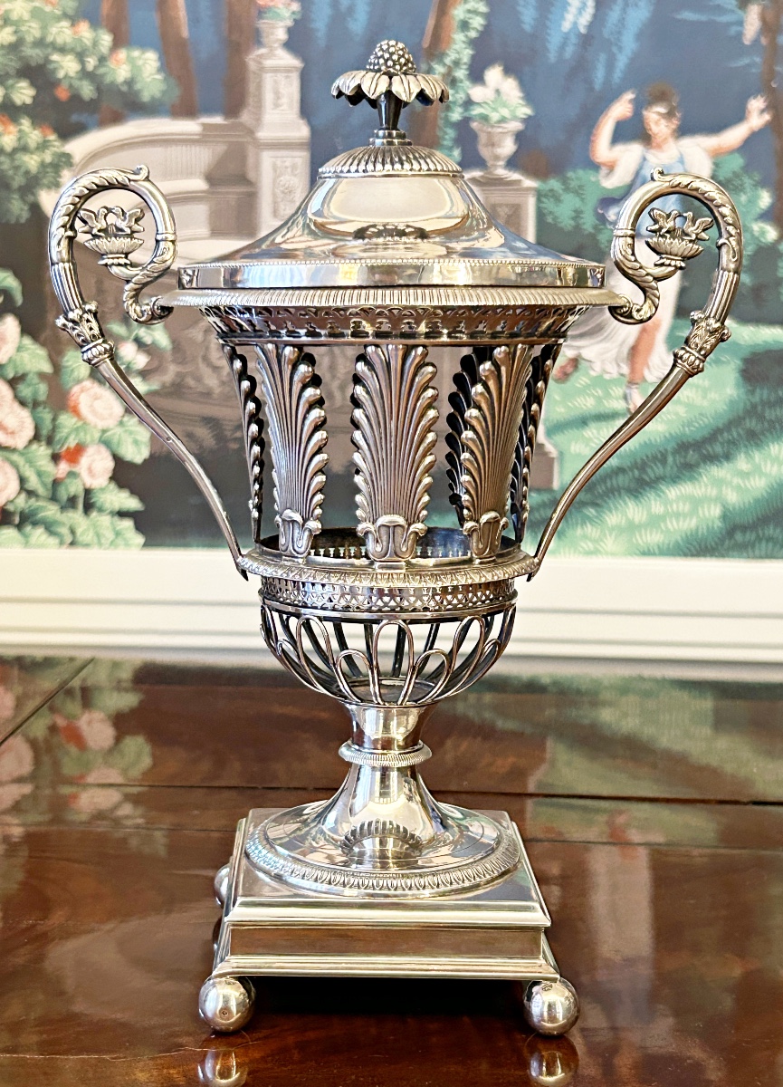 Paris 1834-1847 – Drageoir Médicis couvert en argent massif par E. A. COURTOIS, Vieillard-photo-3