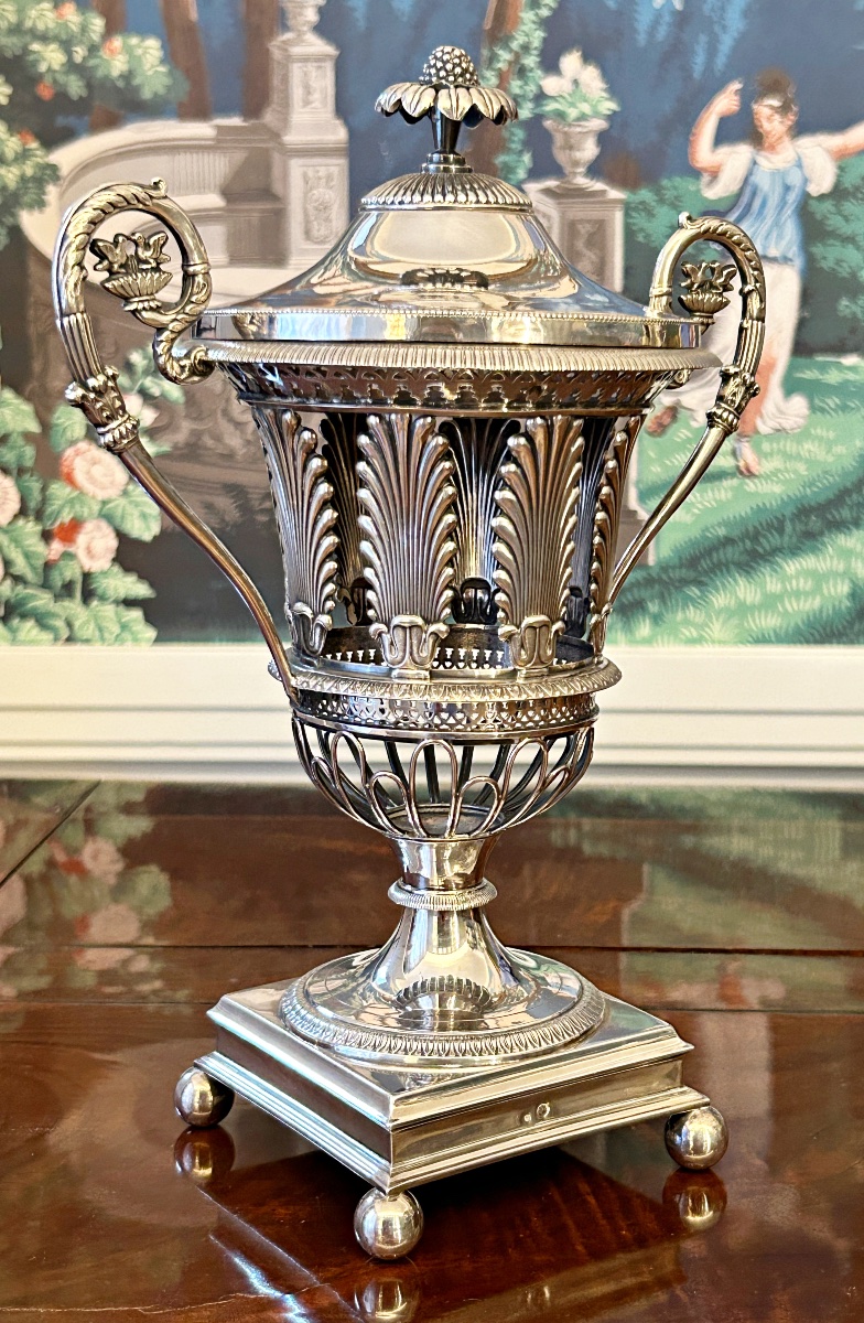 Paris 1834-1847 – Drageoir Médicis couvert en argent massif par E. A. COURTOIS, Vieillard-photo-1