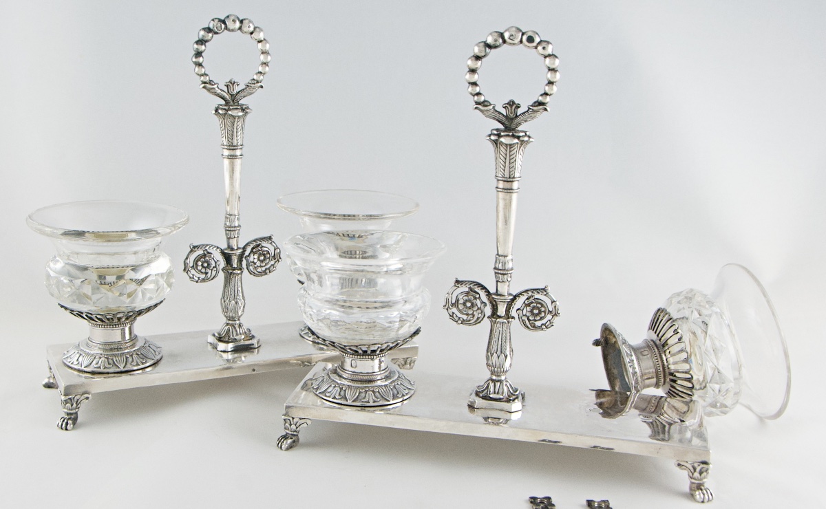 Paris 1819-1838 – Paire de salières doubles en argent massif par Q BASCHELET, poinçon Vieillard-photo-1