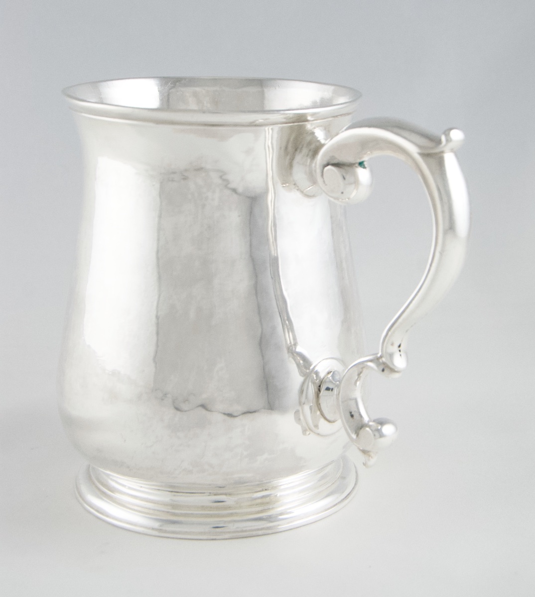 London, 1738 – George II Sterling Silver Mug By Richard Bayley-photo-2