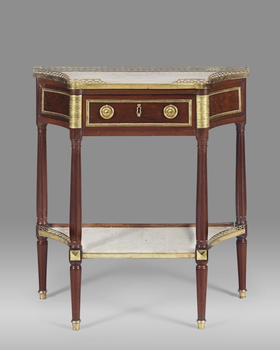 Louis XVI Period Table Console In Mahogany