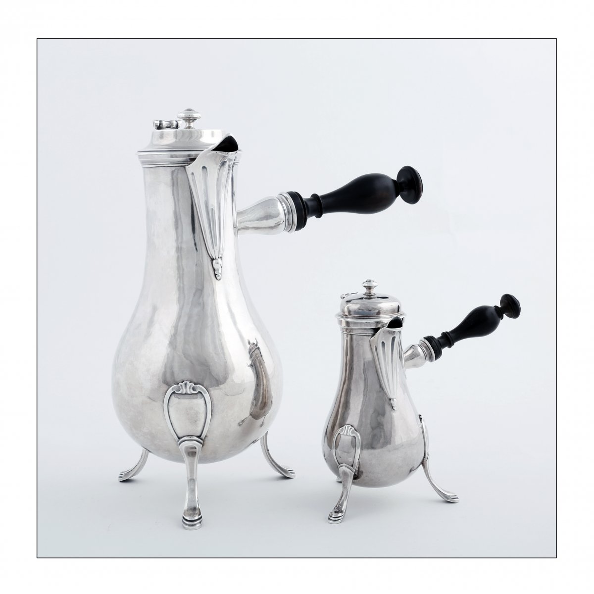 Two Coffee Pots, One By Louis-joseph Milleraud-bouty (master In 1779), Paris, 18th Century-photo-2