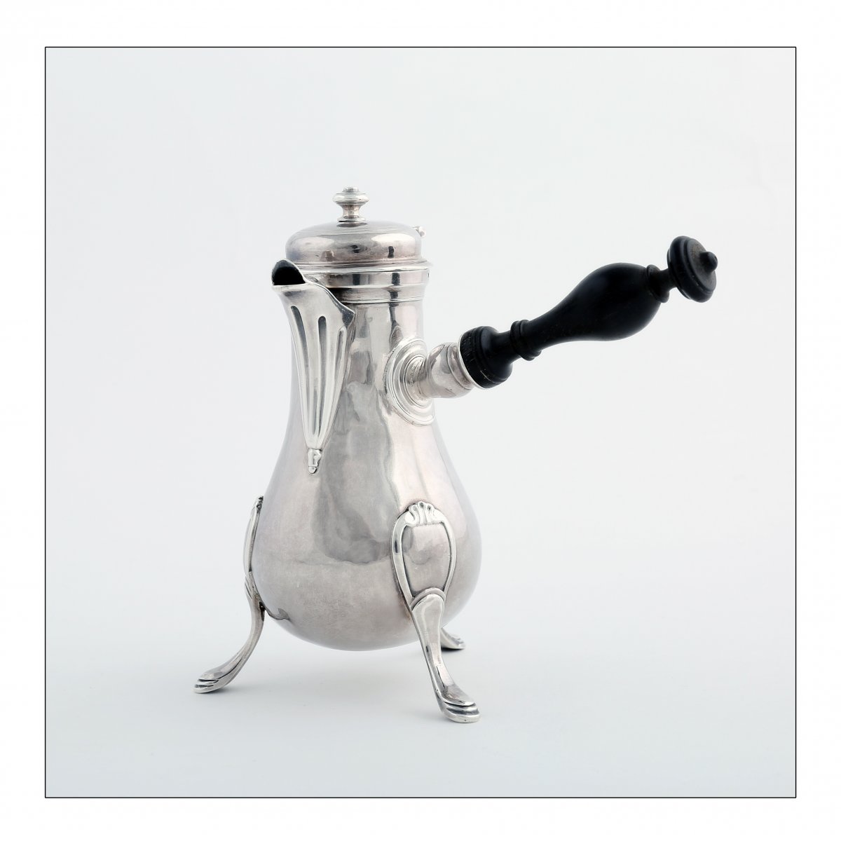 Two Coffee Pots, One By Louis-joseph Milleraud-bouty (master In 1779), Paris, 18th Century-photo-1