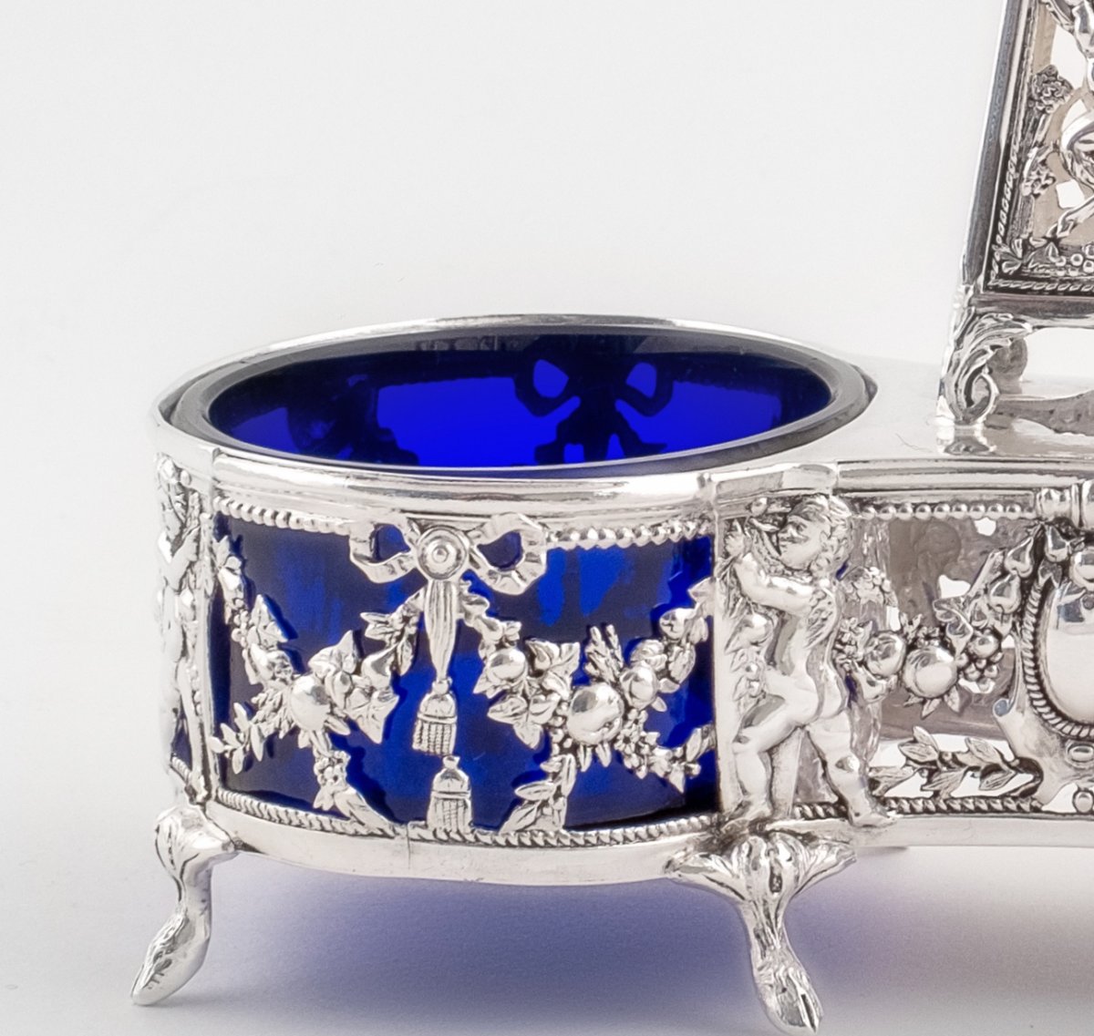 Double Salt Cellar With Obelisk By L. Lapar, Paris, Saltcellar In Solid Silver And Crystal-photo-4