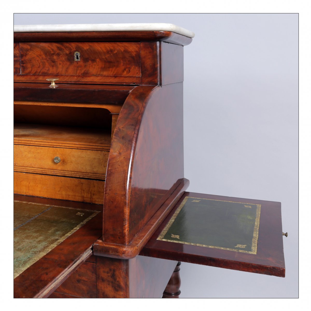 Large Mahogany And Mahogany Veneer Cylinder Desk, Restoration Period, 1st Third Of The 19th Century-photo-3