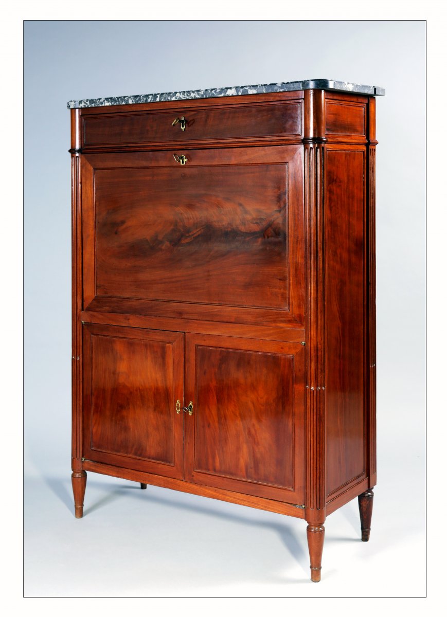 Louis XVI Cuban Mahogany Secretaire à Abattant, 18th Century