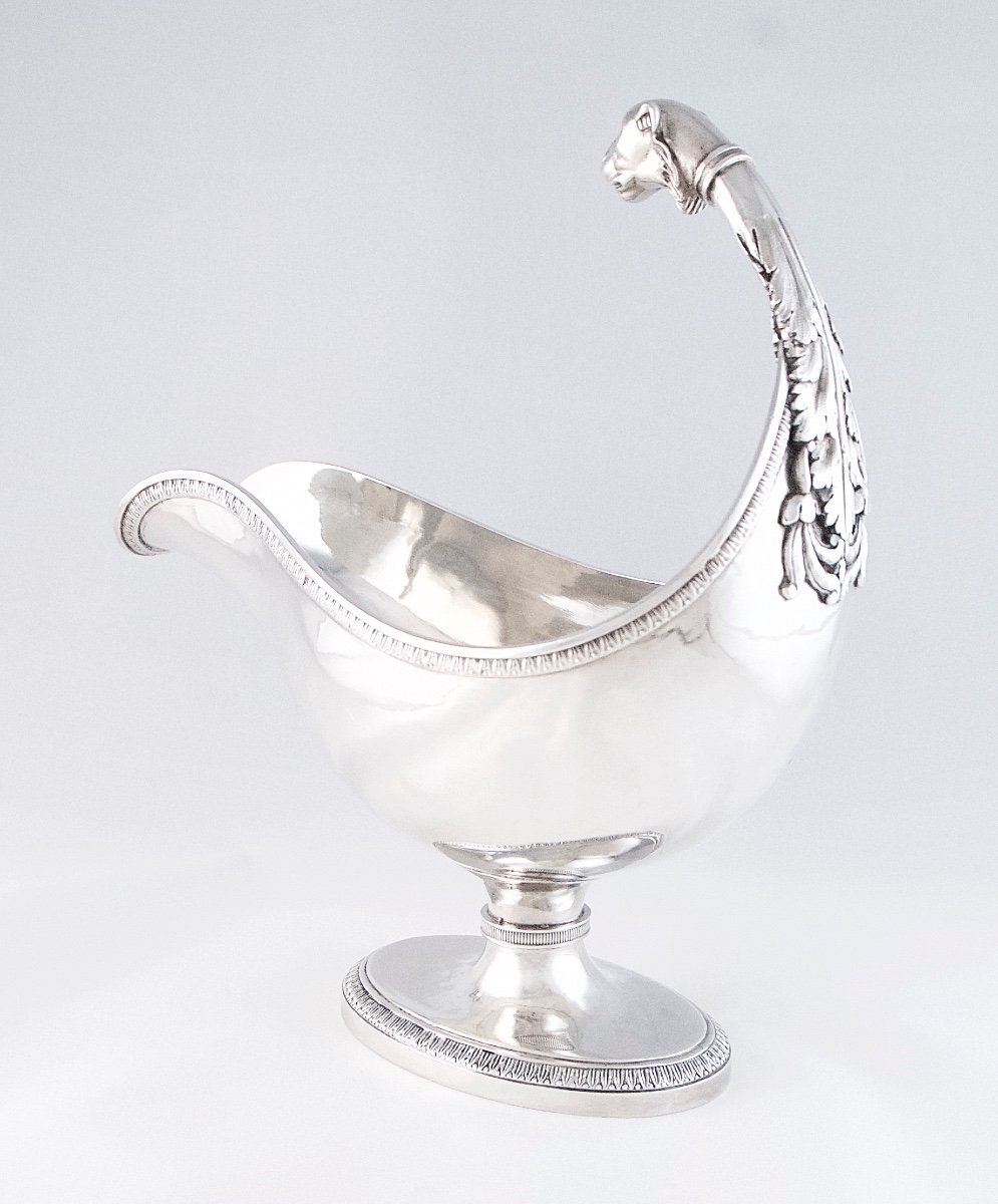 Paris 1809-1819 – Saucière casque en argent massif d'époque Empire par S.S. Rion-photo-2