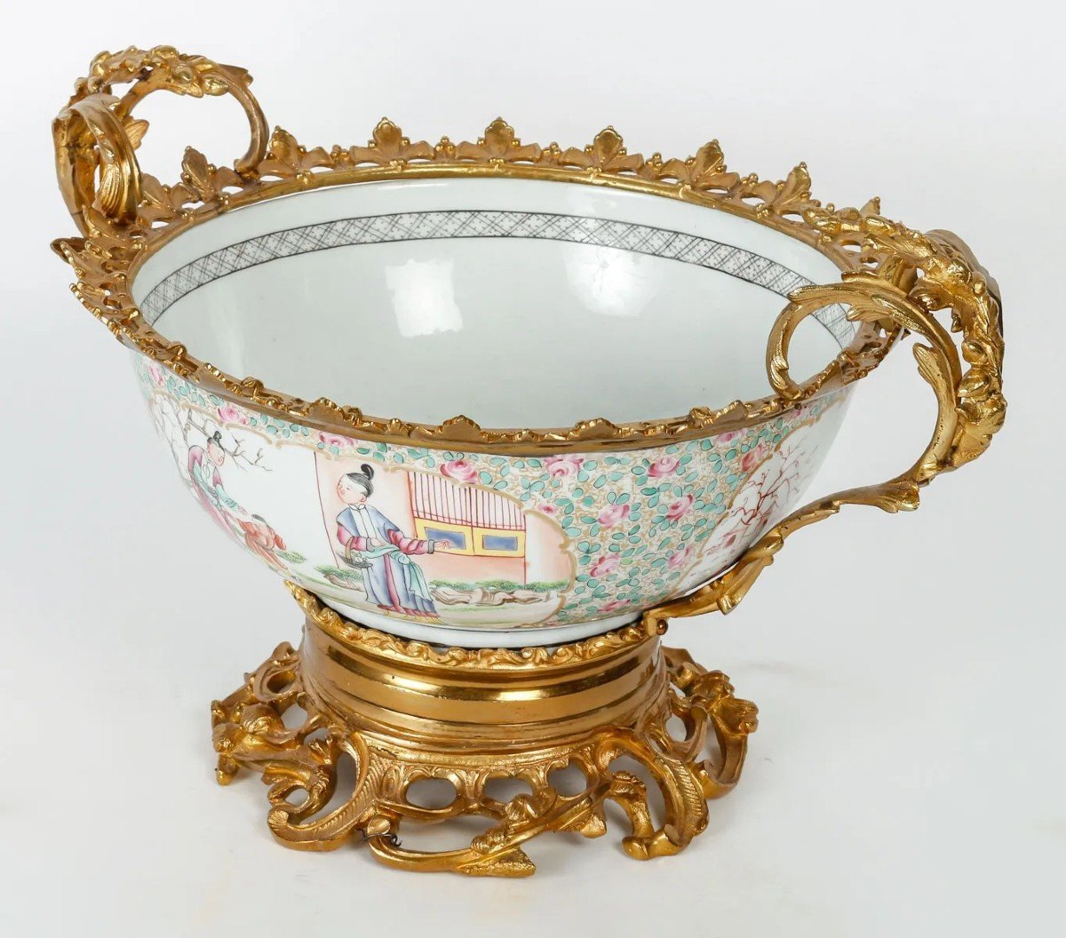 Coupe En Porcelaine de Canton Chinois, Monture En Bronze Doré -photo-3
